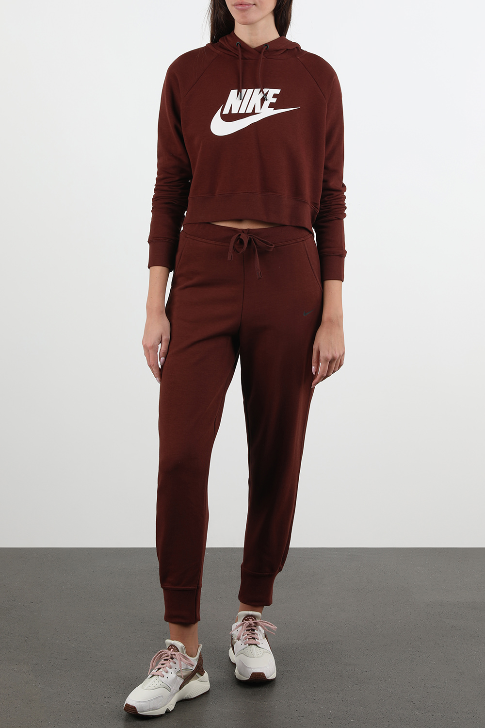 סווטשירט קפוצ'ון אסנטיאל בגוון בורדו